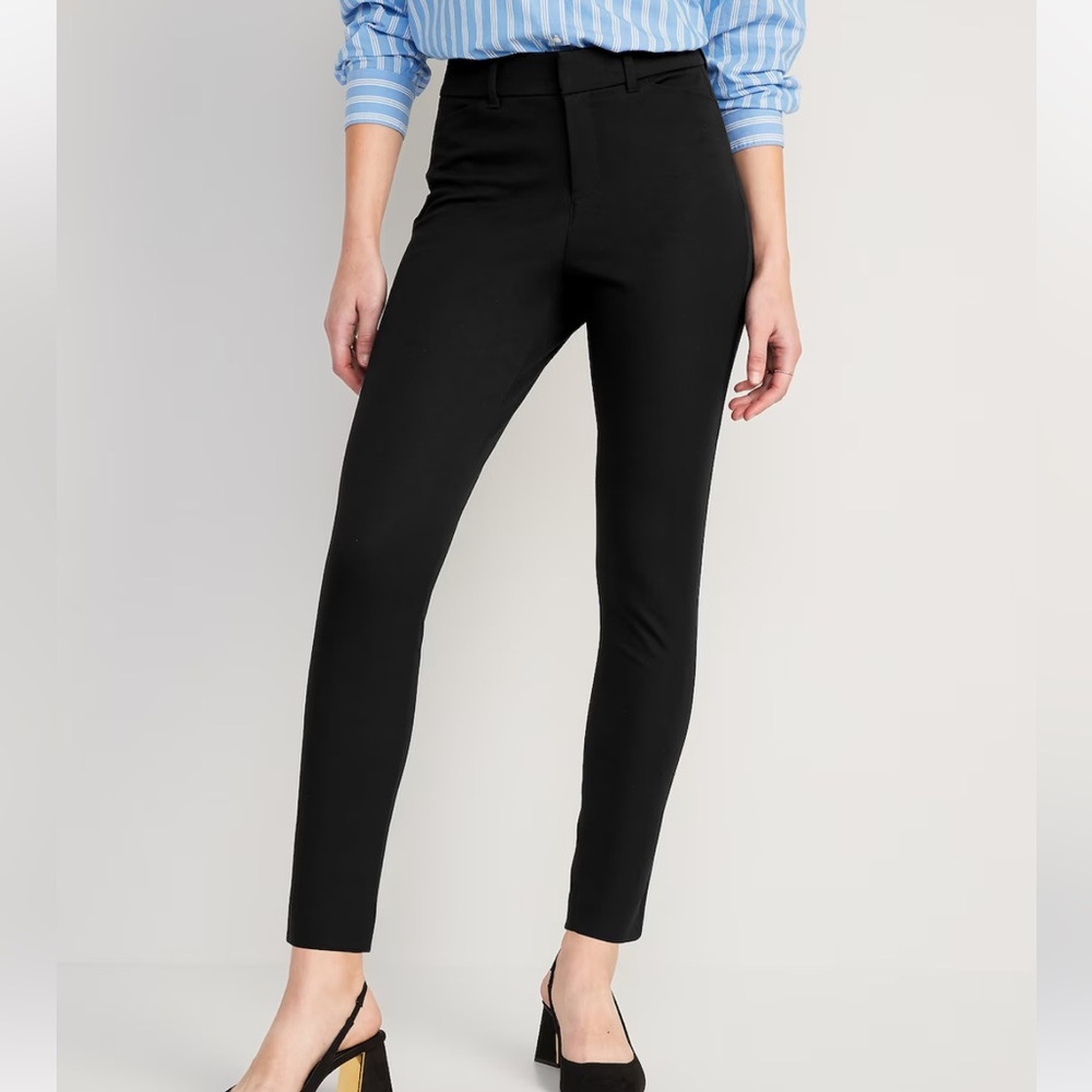 Old Navy High-Rise Pixie Skinny, Never Worn